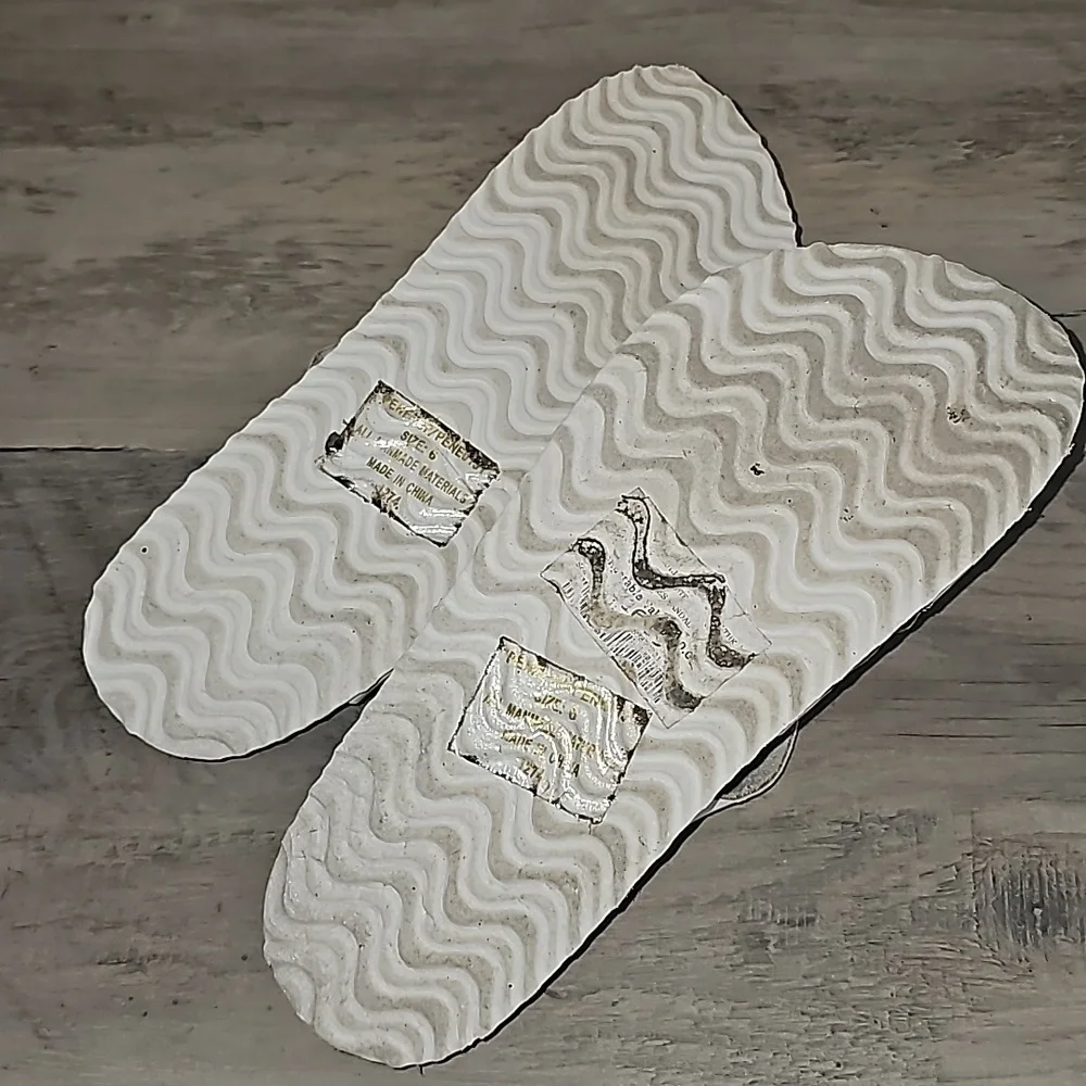 Madden Girl Sandals - Picture 4 of 7